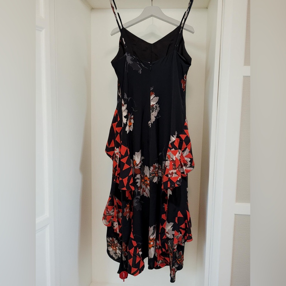 Joie NWT Size 0 Black & Red Spaghetti Strap
 V-Neck Layered Party Dress (0598) - Picture 4 of 13